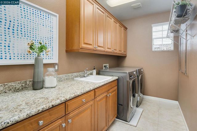 2208 2208 Genoa St, Danville, CA 94506