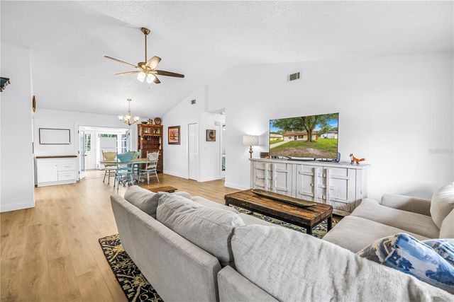2914 DELROSE DRIVE N, Lakeland, FL 33805