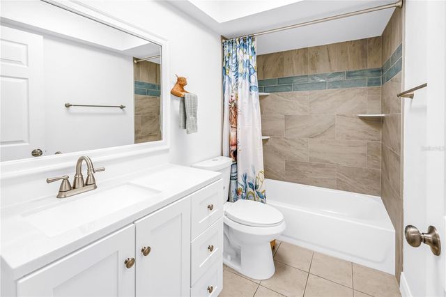 2914 DELROSE DRIVE N, Lakeland, FL 33805