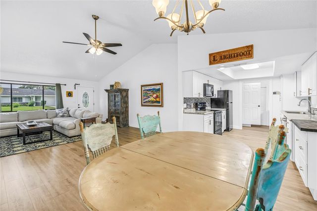 2914 DELROSE DRIVE N, Lakeland, FL 33805