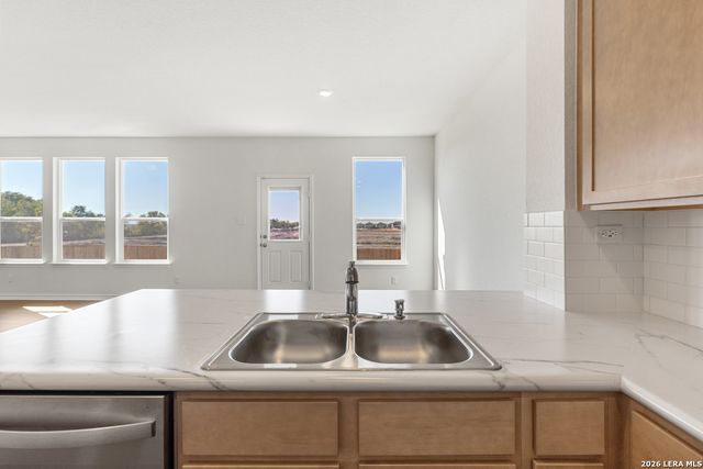 9556 GRIFFITH RUN, Converse, TX 78109