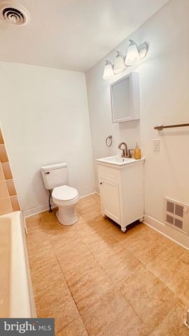 6054 BALTIMORE PIKE, Littlestown, PA 17340