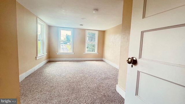 6054 BALTIMORE PIKE, Littlestown, PA 17340