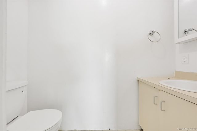 519 West Broadway B, Long Beach, NY 11561
