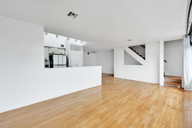 519 West Broadway B, Long Beach, NY 11561