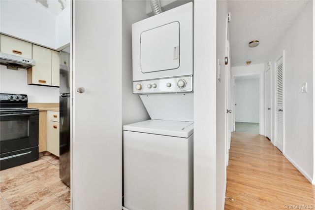 519 West Broadway B, Long Beach, NY 11561