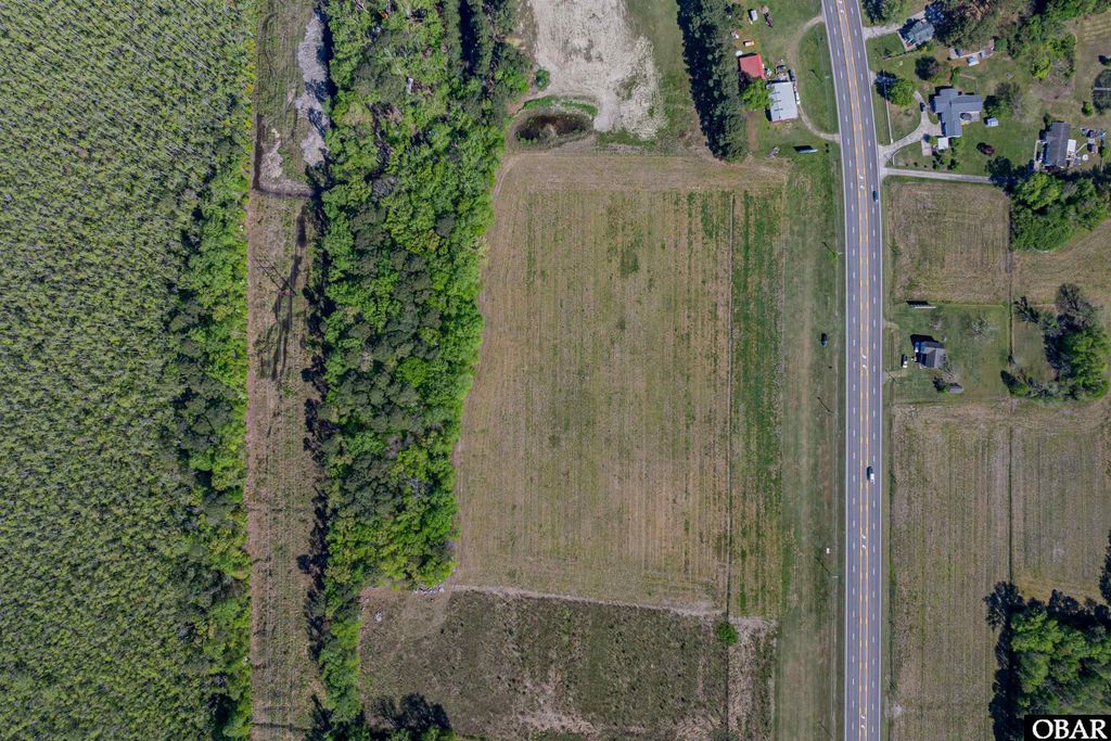Image 22 of property listing at 5720 Caratoke Highway, Poplar Branch, NC 27965