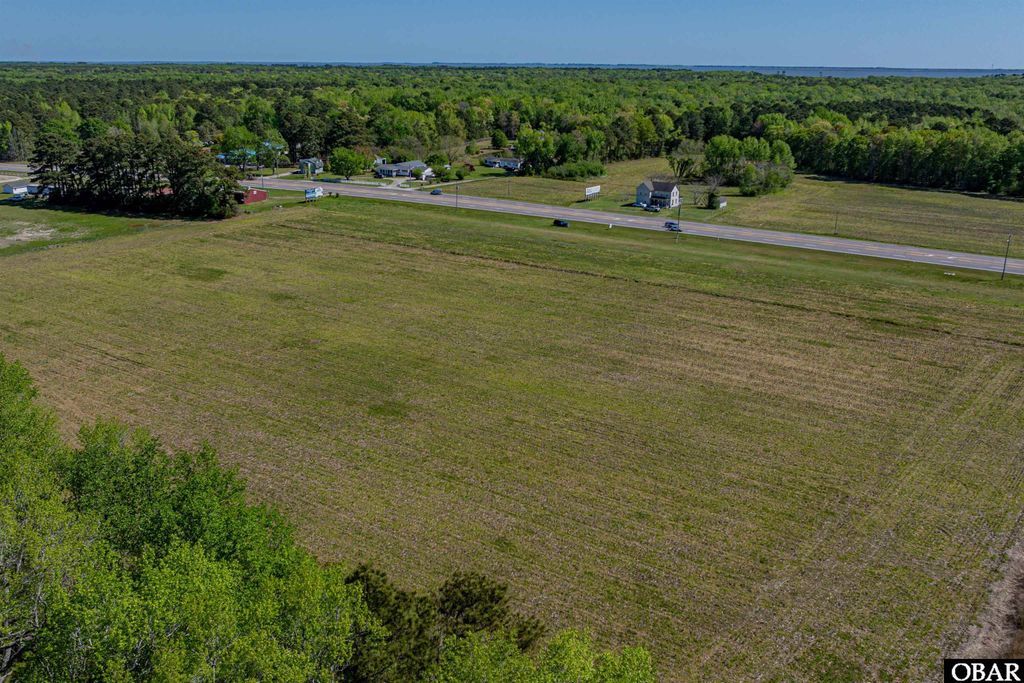Image 30 of property listing at 5720 Caratoke Highway, Poplar Branch, NC 27965