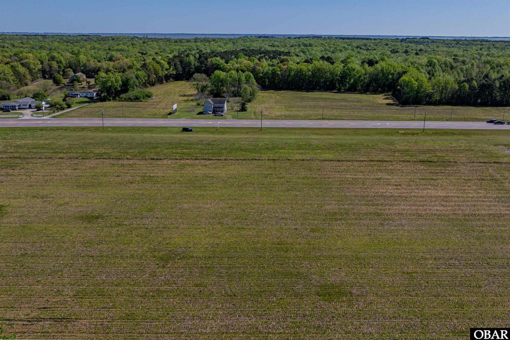 Image 32 of property listing at 5720 Caratoke Highway, Poplar Branch, NC 27965