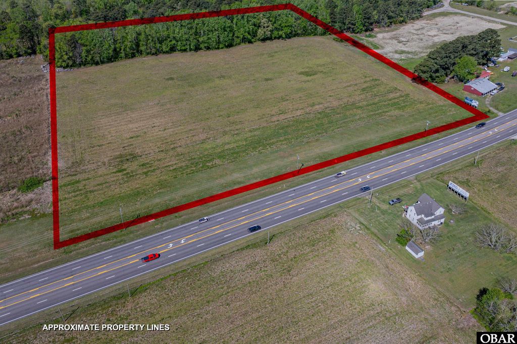 Image 34 of property listing at 5720 Caratoke Highway, Poplar Branch, NC 27965
