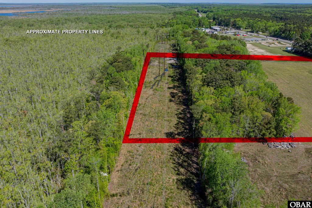 Image 37 of property listing at 5720 Caratoke Highway, Poplar Branch, NC 27965