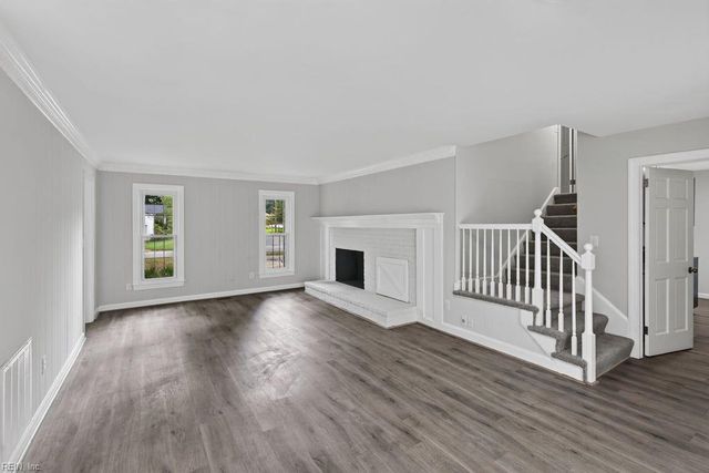 536 Quarterfield RD, Newport News, VA 23602