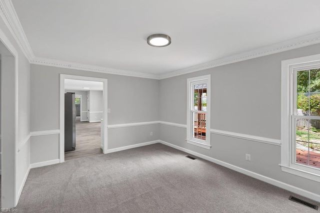 536 Quarterfield RD, Newport News, VA 23602