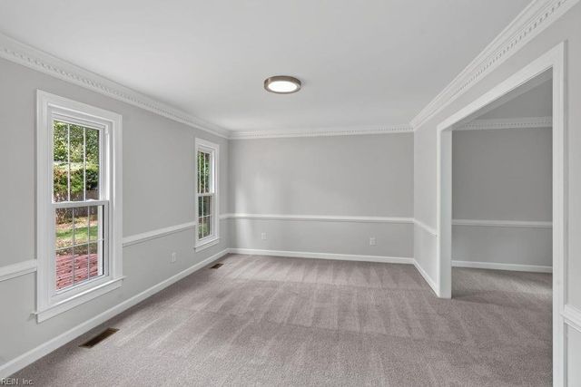536 Quarterfield RD, Newport News, VA 23602