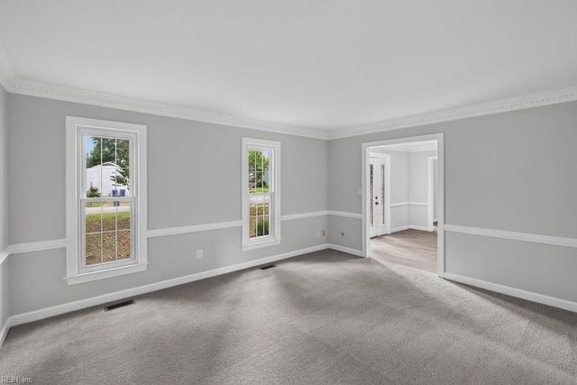 536 Quarterfield RD, Newport News, VA 23602