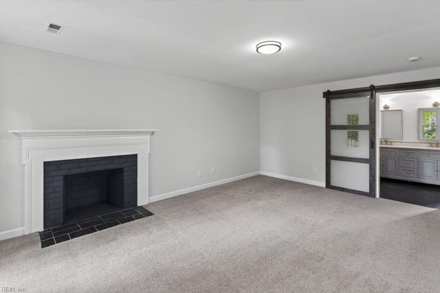 536 Quarterfield RD, Newport News, VA 23602