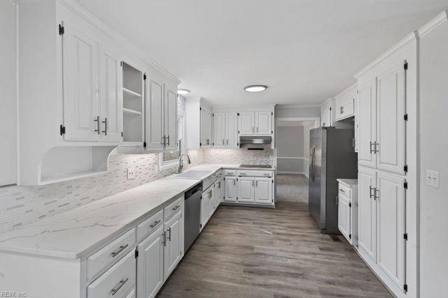 536 Quarterfield RD, Newport News, VA 23602