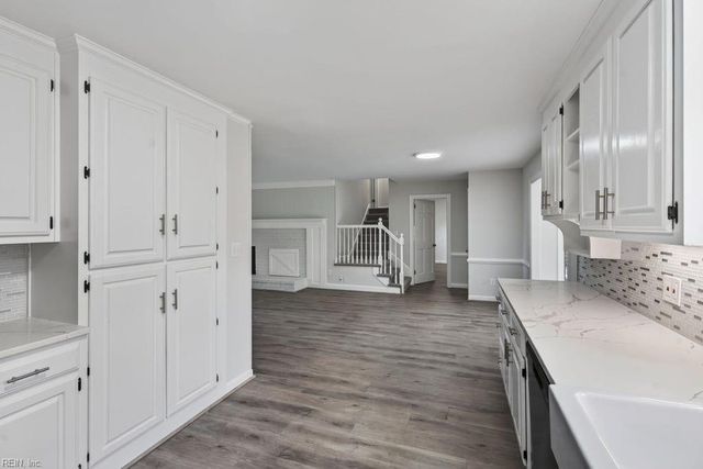 536 Quarterfield RD, Newport News, VA 23602