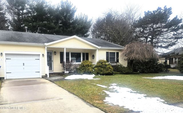 65 Northumberland Drive, Toms River, NJ 08757