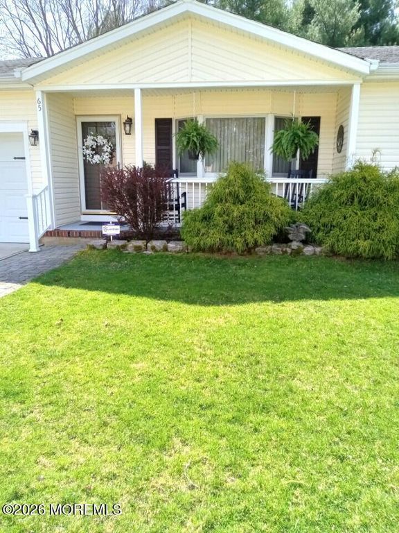 65 Northumberland Drive, Toms River, NJ 08757