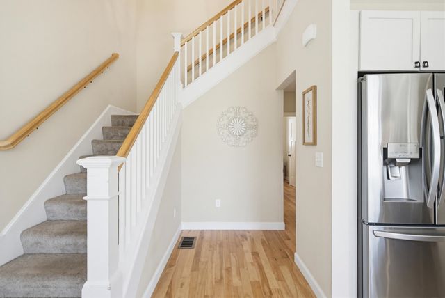 52 Calla Road, Londonderry, NH 03053