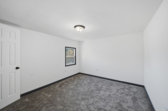 1213 W Fourth Street, Dixon, IL 61021