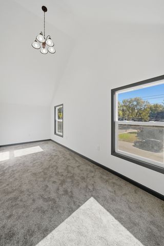 1213 W Fourth Street, Dixon, IL 61021