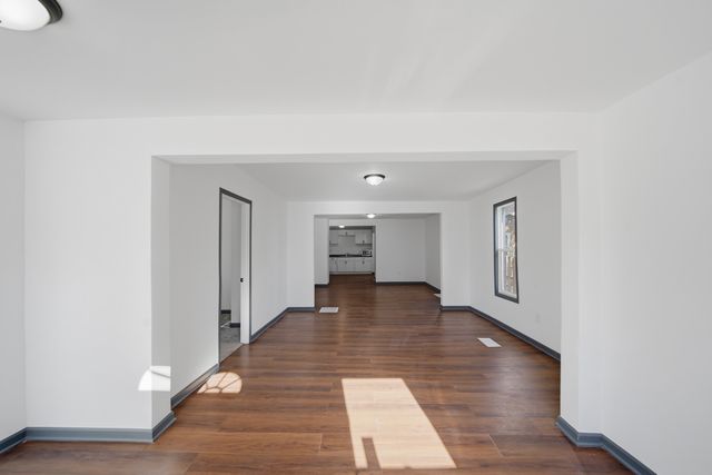 1213 W Fourth Street, Dixon, IL 61021