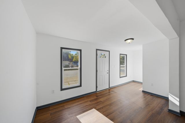 1213 W Fourth Street, Dixon, IL 61021