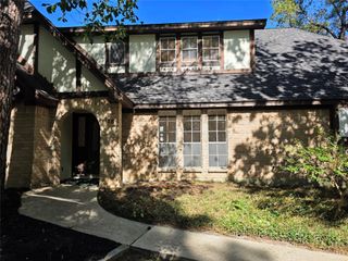 18 Mayfair Grove Court, The Woodlands, TX 77381