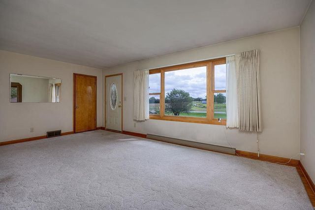 6133 River Road, Waunakee, WI 53597