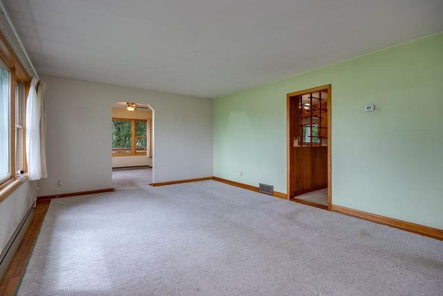 6133 River Road, Waunakee, WI 53597