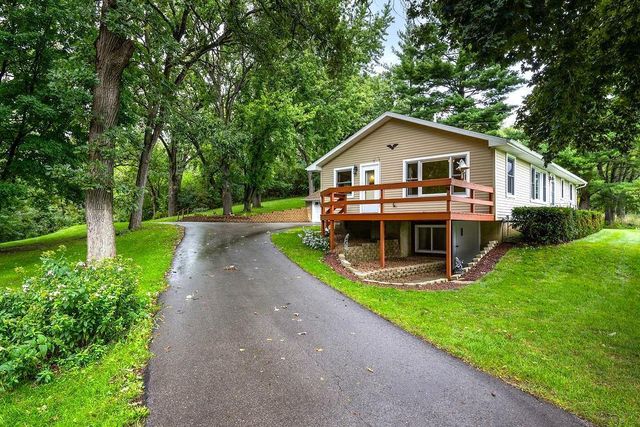 6133 River Road, Waunakee, WI 53597