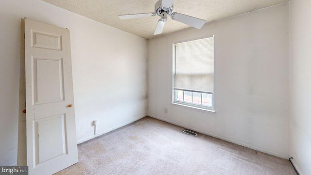 167 VILLA KNOLL CT, Sicklerville, NJ 08081