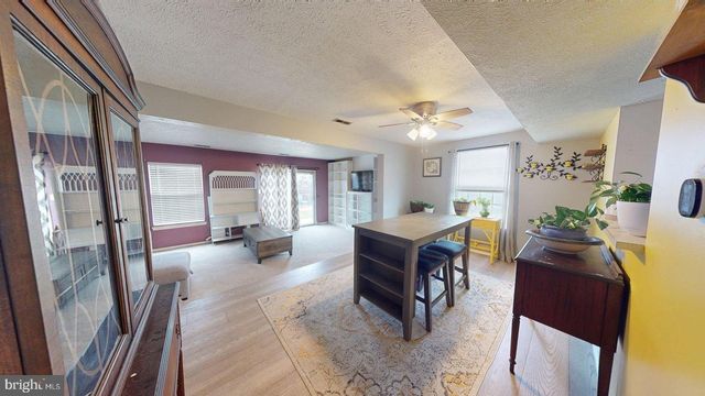 167 VILLA KNOLL CT, Sicklerville, NJ 08081