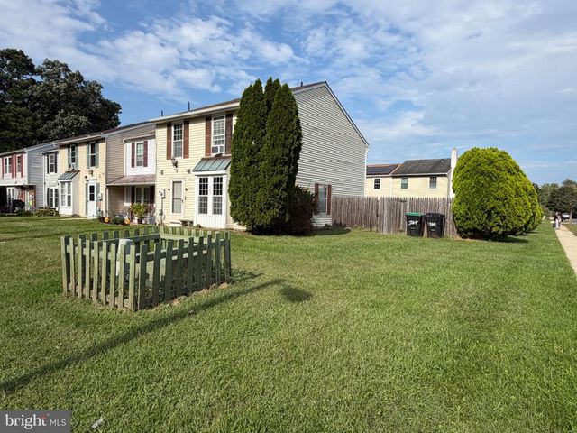 167 VILLA KNOLL CT, Sicklerville, NJ 08081