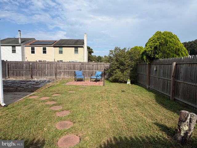 167 VILLA KNOLL CT, Sicklerville, NJ 08081