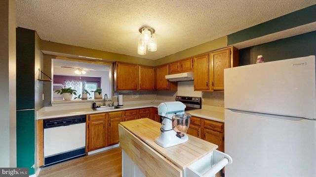 167 VILLA KNOLL CT, Sicklerville, NJ 08081