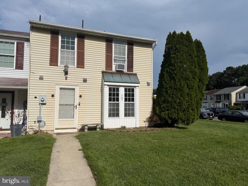 167 VILLA KNOLL CT, Sicklerville, NJ 08081