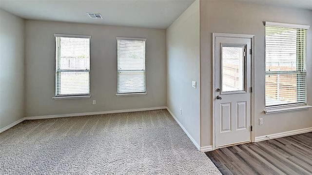 11317 NW 95th Street, Yukon, OK 73099