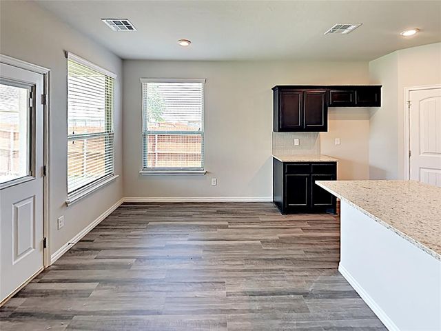 11317 NW 95th Street, Yukon, OK 73099