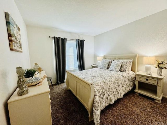 1984 Casablanca Court, Vista, CA 92081