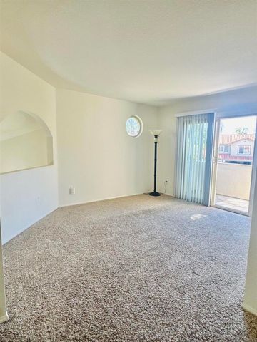 1984 Casablanca Court, Vista, CA 92081