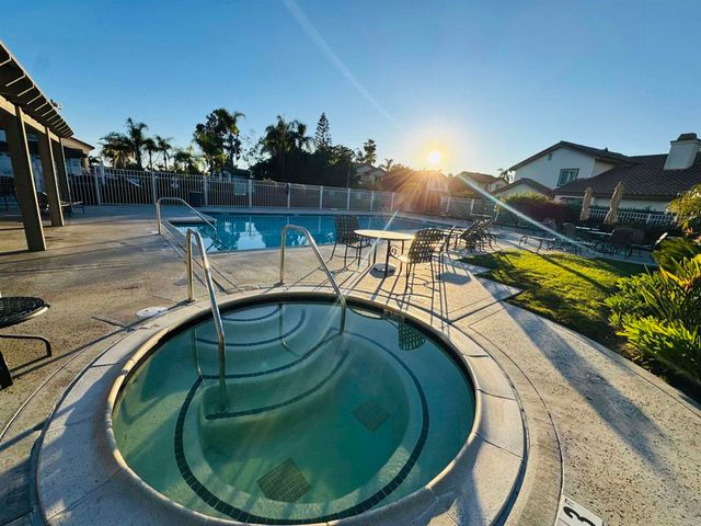 1984 Casablanca Court, Vista, CA 92081