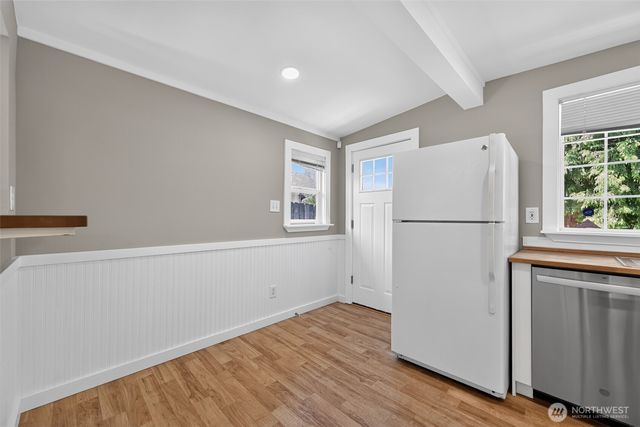 7768 14th Avenue SW, Seattle, WA 98106