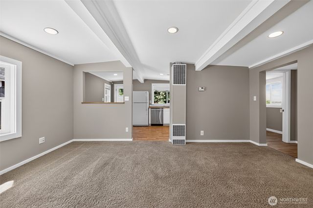 7768 14th Avenue SW, Seattle, WA 98106