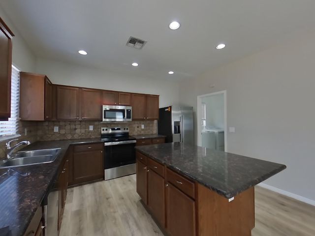 377 E Maddison Street, San Tan Valley, AZ 85140