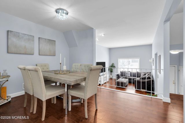 375 Middlewood Road, Middletown, NJ 07748