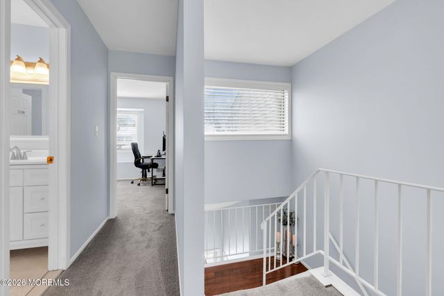 375 Middlewood Road, Middletown, NJ 07748