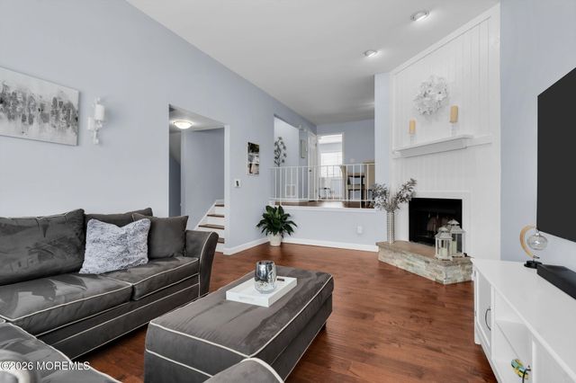 375 Middlewood Road, Middletown, NJ 07748